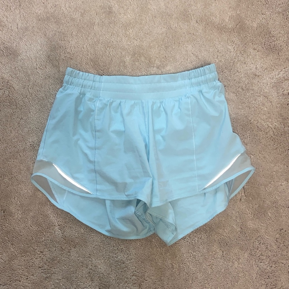 Lululemon hotty hot shorts 4”
